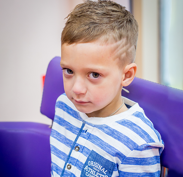 Детская стрижка волос в парикмахерской «Воображуля» в Пензе
